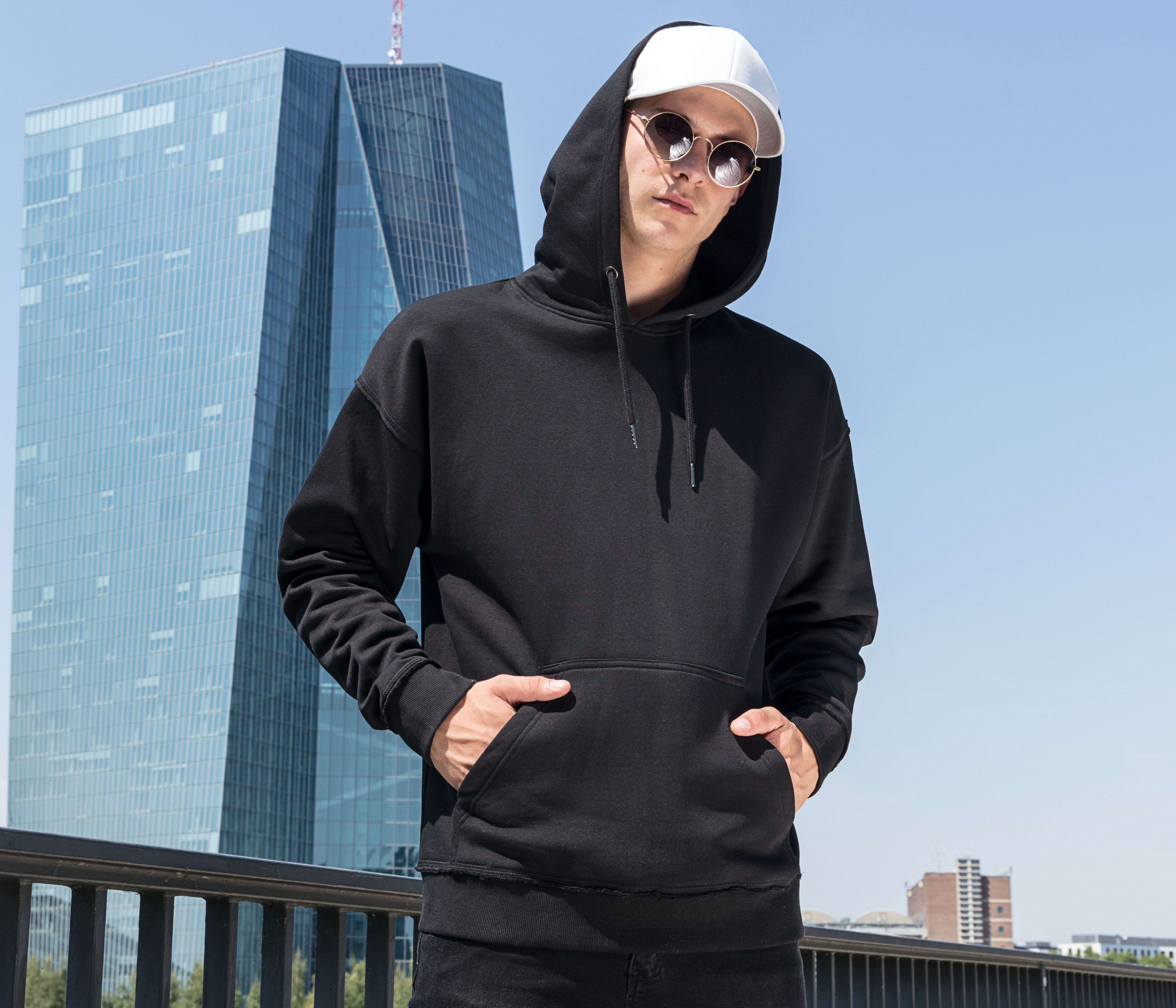 OVERSIZE HOODY