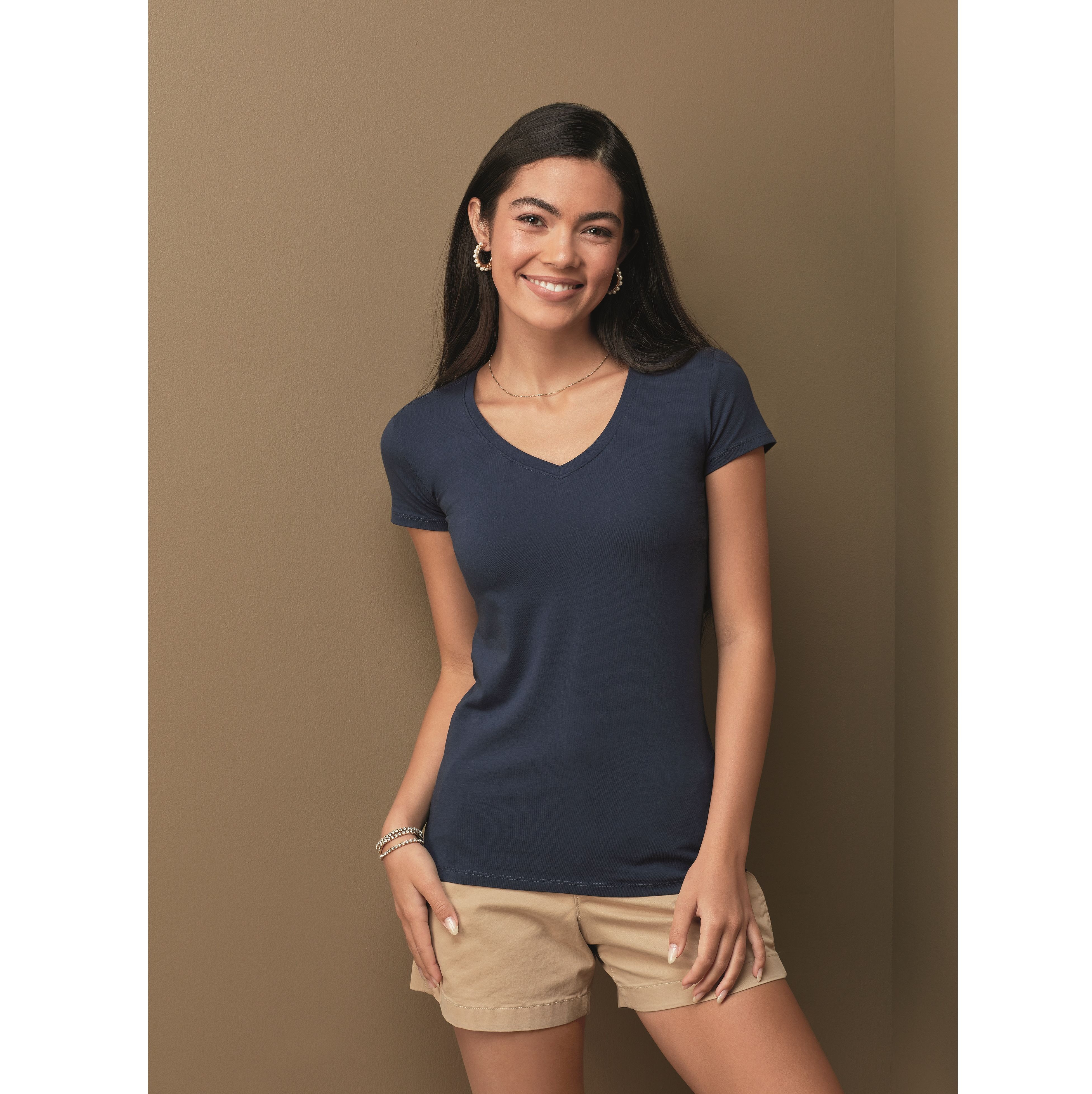 STRETCH-T V-NECK